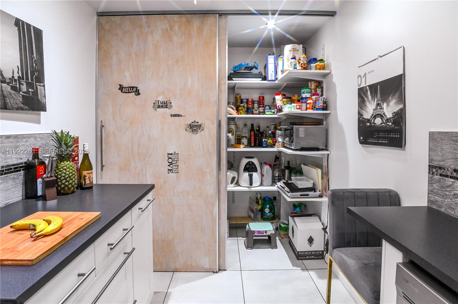 HILLCREST EAST NO 23 COND - Residential