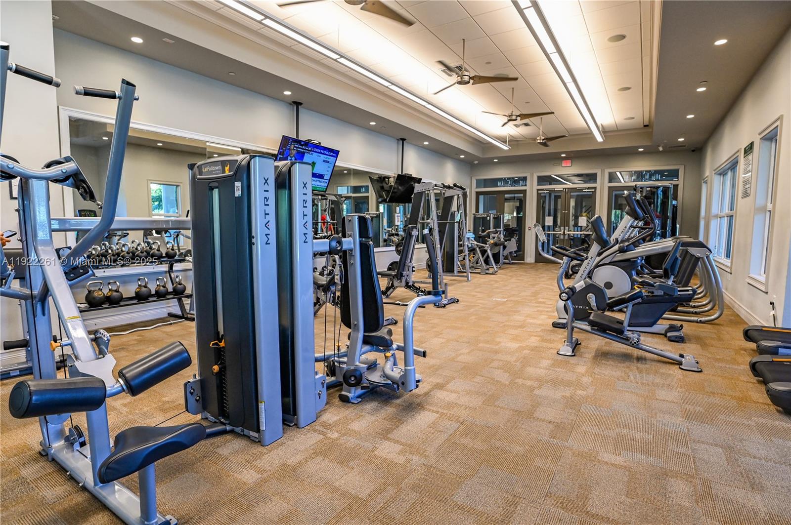 HILLCREST EAST NO 23 COND - Residential