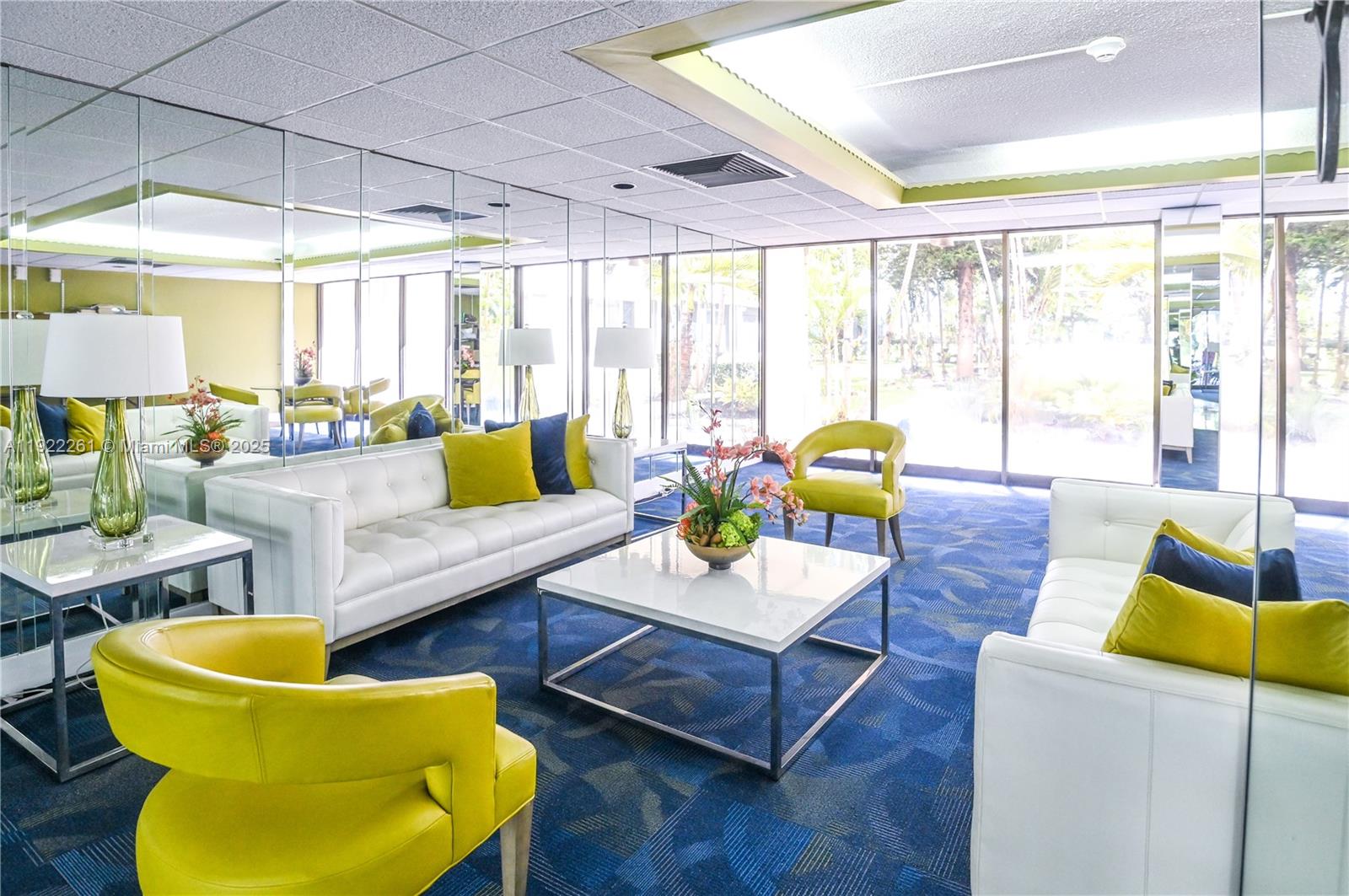 HILLCREST EAST NO 23 COND - Residential