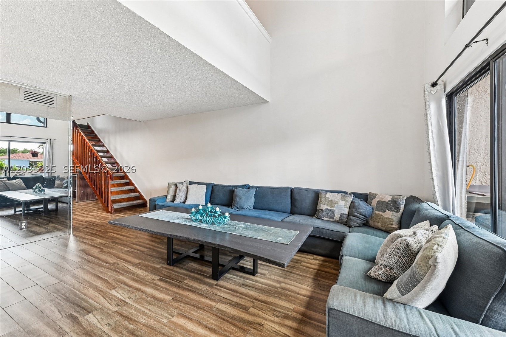 207 NW 45th Ave