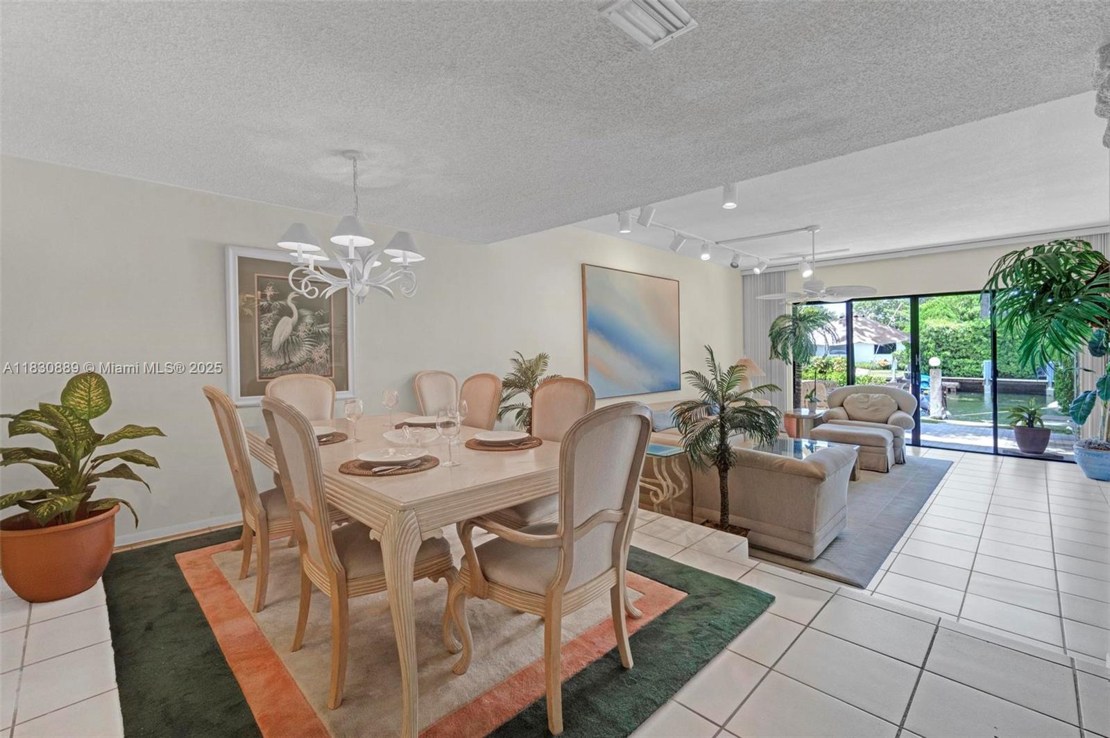 1426 NE 105th St D9