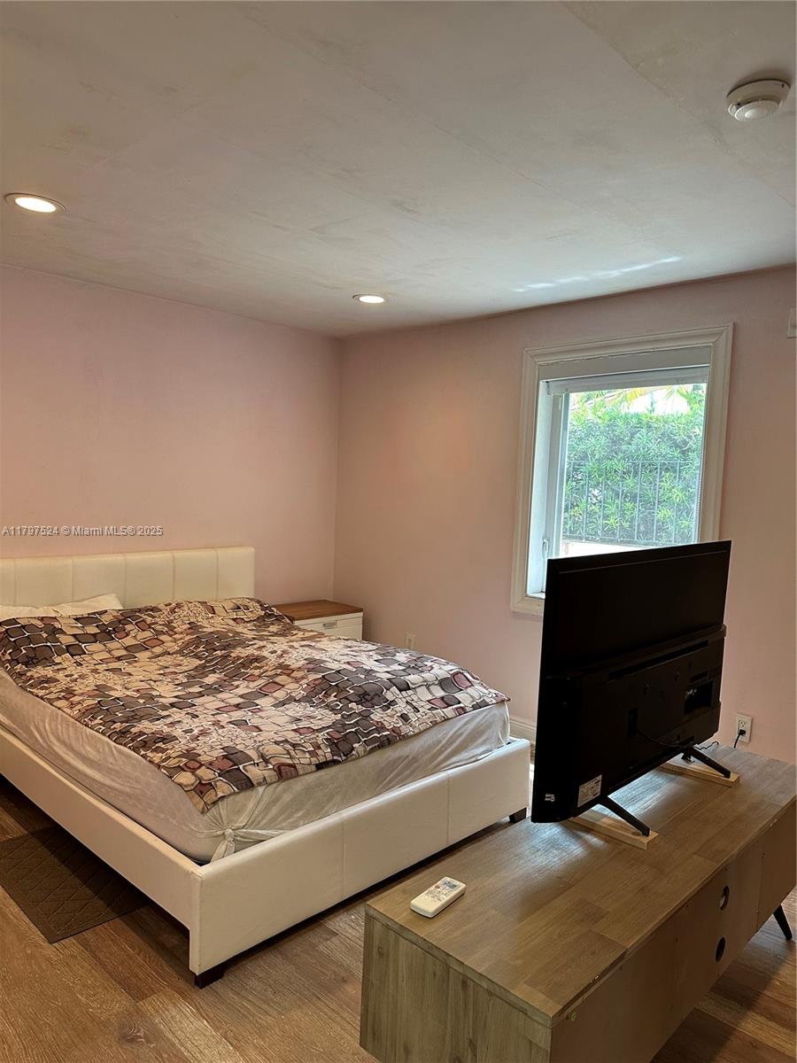 CORAL GABLES GRANADA SEC - Residential