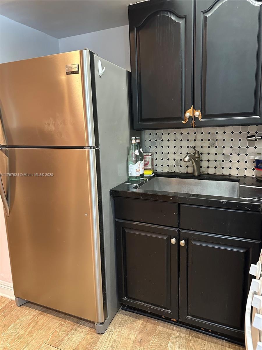 CORAL GABLES GRANADA SEC - Residential