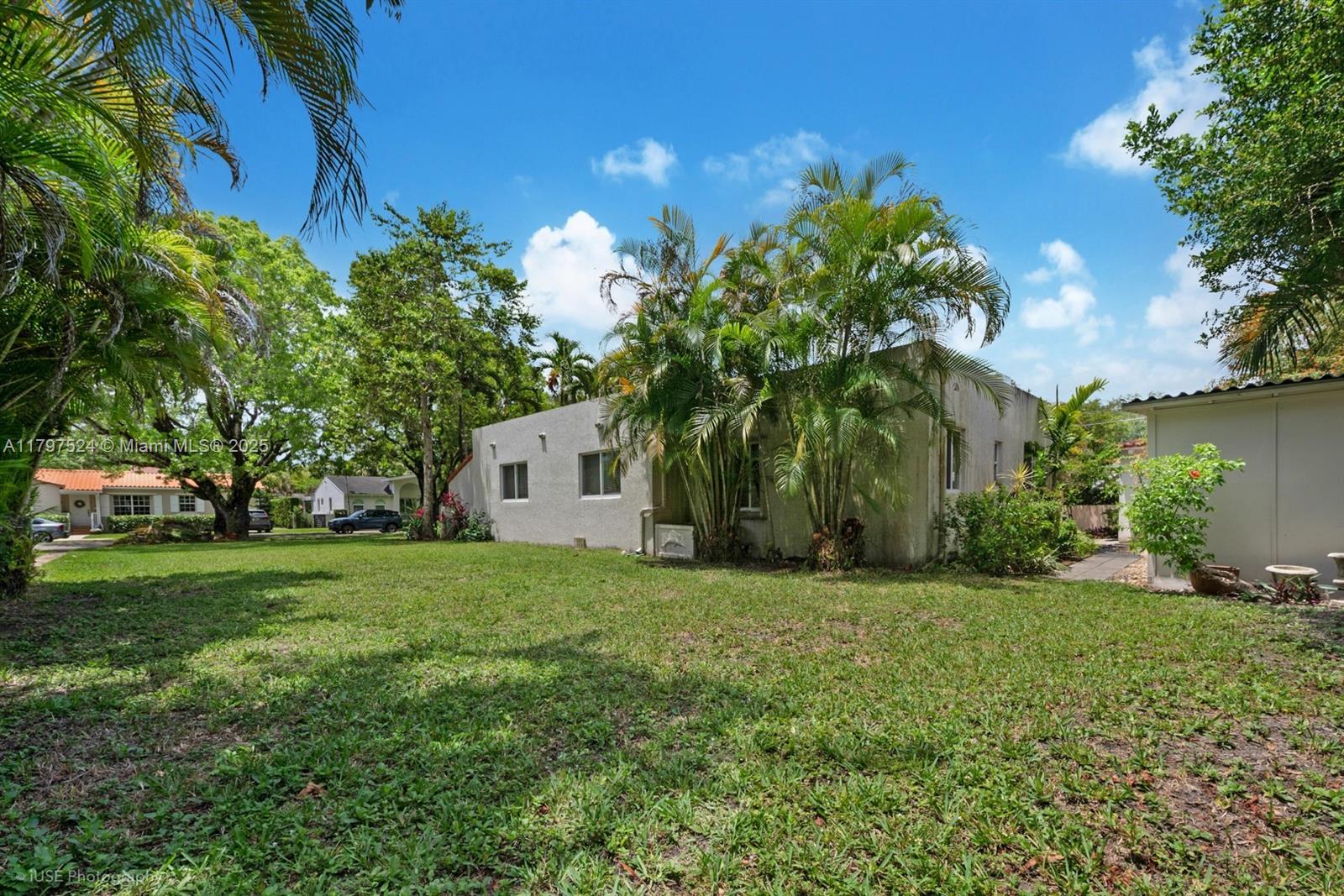 CORAL GABLES GRANADA SEC - Residential