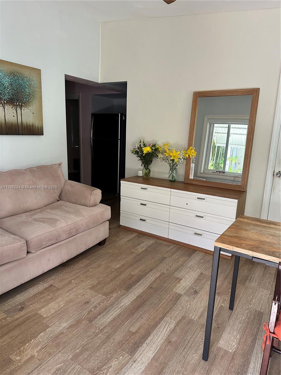 CORAL GABLES GRANADA SEC - Residential