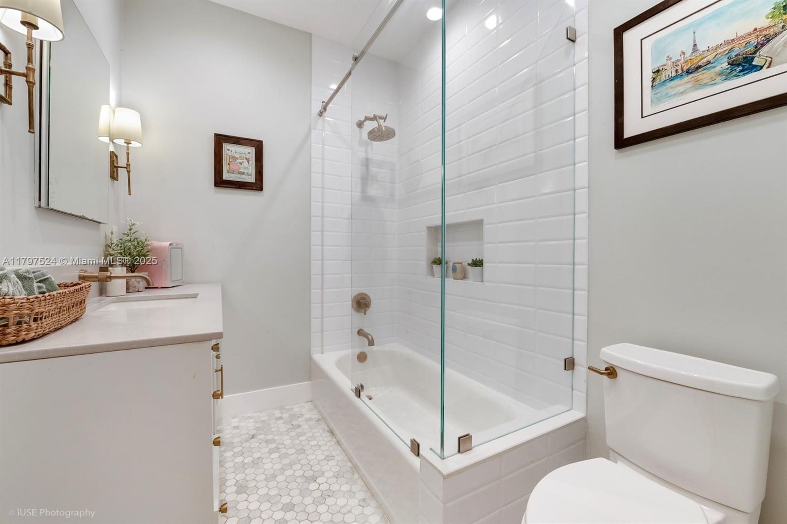 CORAL GABLES GRANADA SEC - Residential