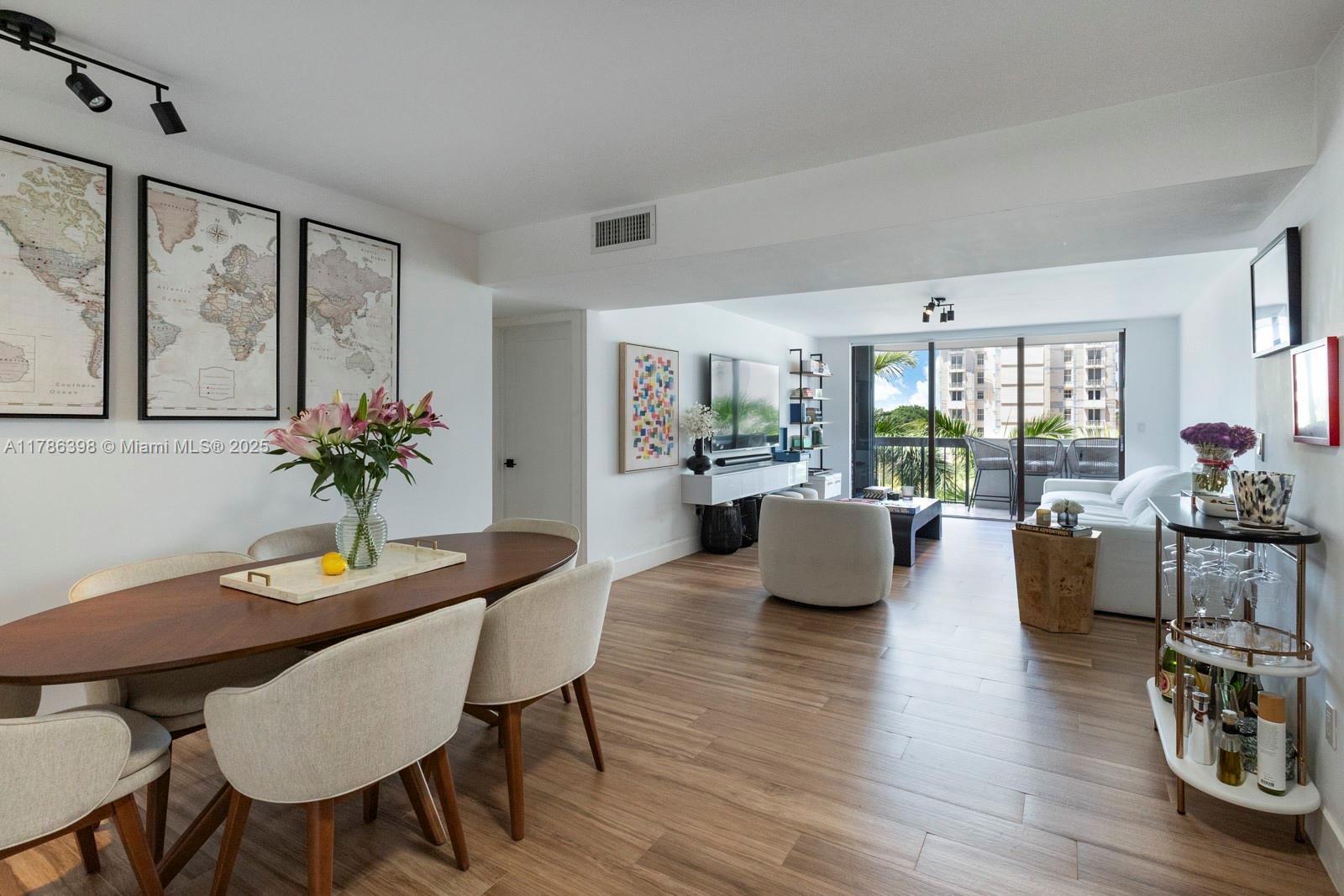 Property for Sale at 600 Biltmore Way 513, Coral Gables, Broward County, Florida - Bedrooms: 2 
Bathrooms: 2  - $670,000