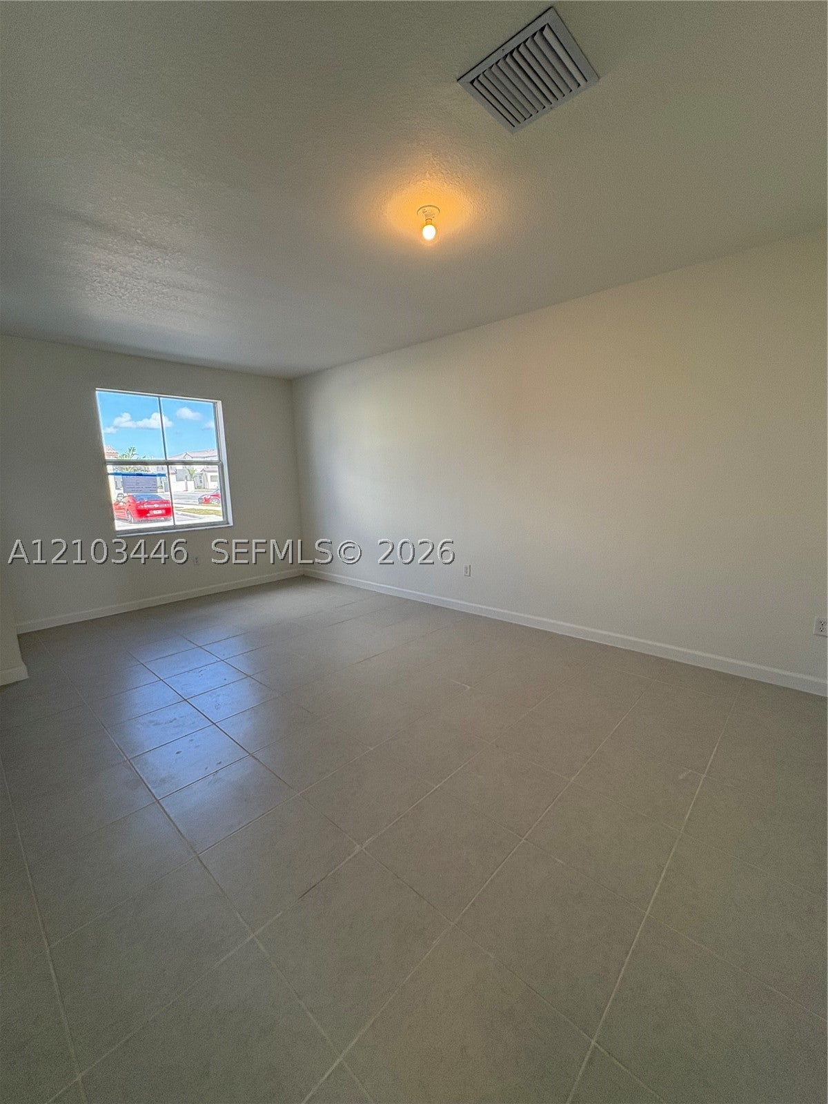 2558 SE 29th St 2558