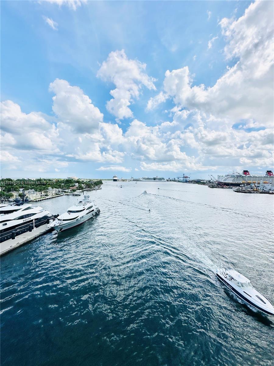 VILLAGE AT HARBOR BEACH C - Residential Lease