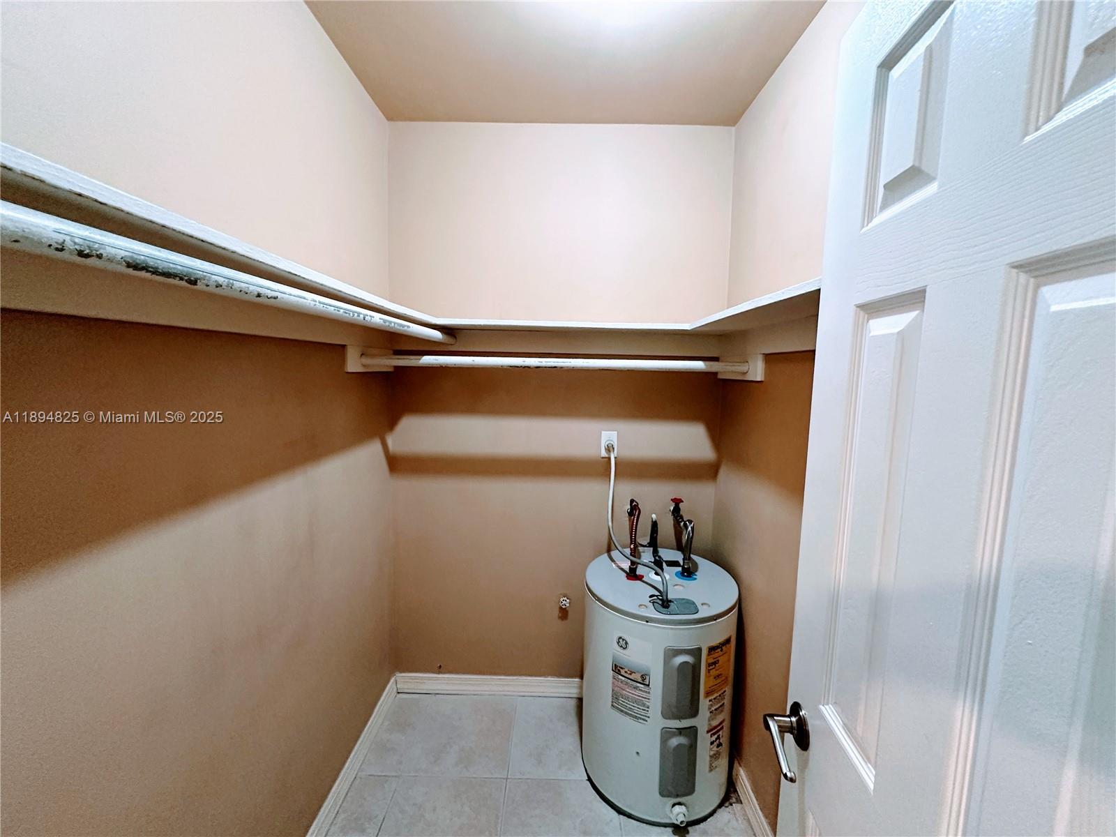 VILLAGE AT HARBOR BEACH C - Residential Lease