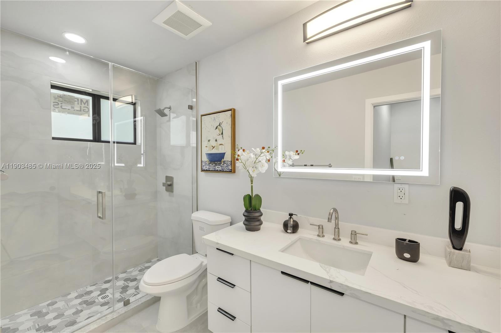 CALVERT MANORS - Residential Lease