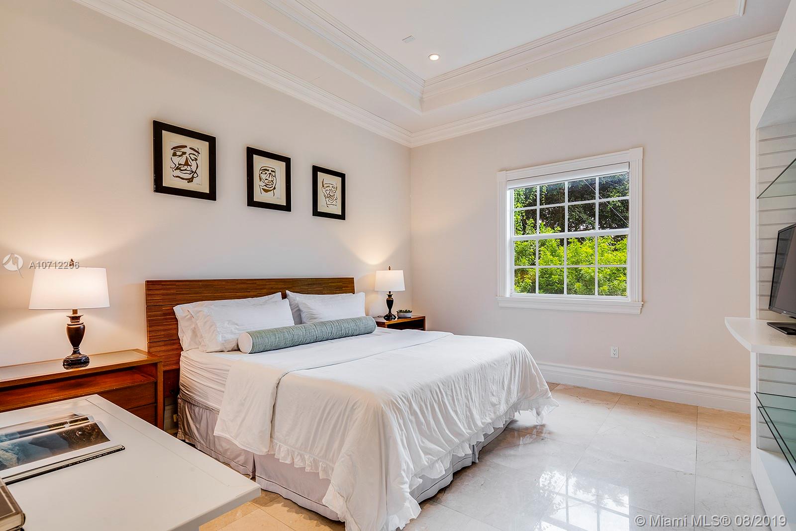 HELMS COUNTRY ESTATES ADD - Residential