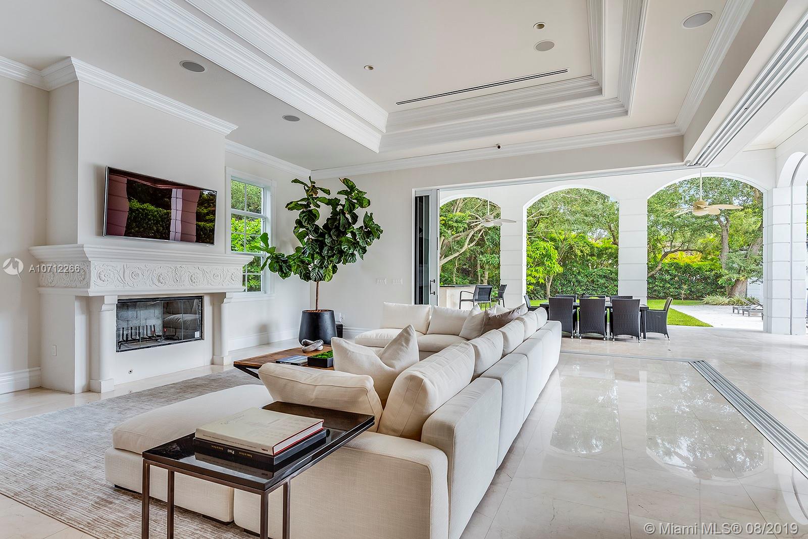 HELMS COUNTRY ESTATES ADD - Residential