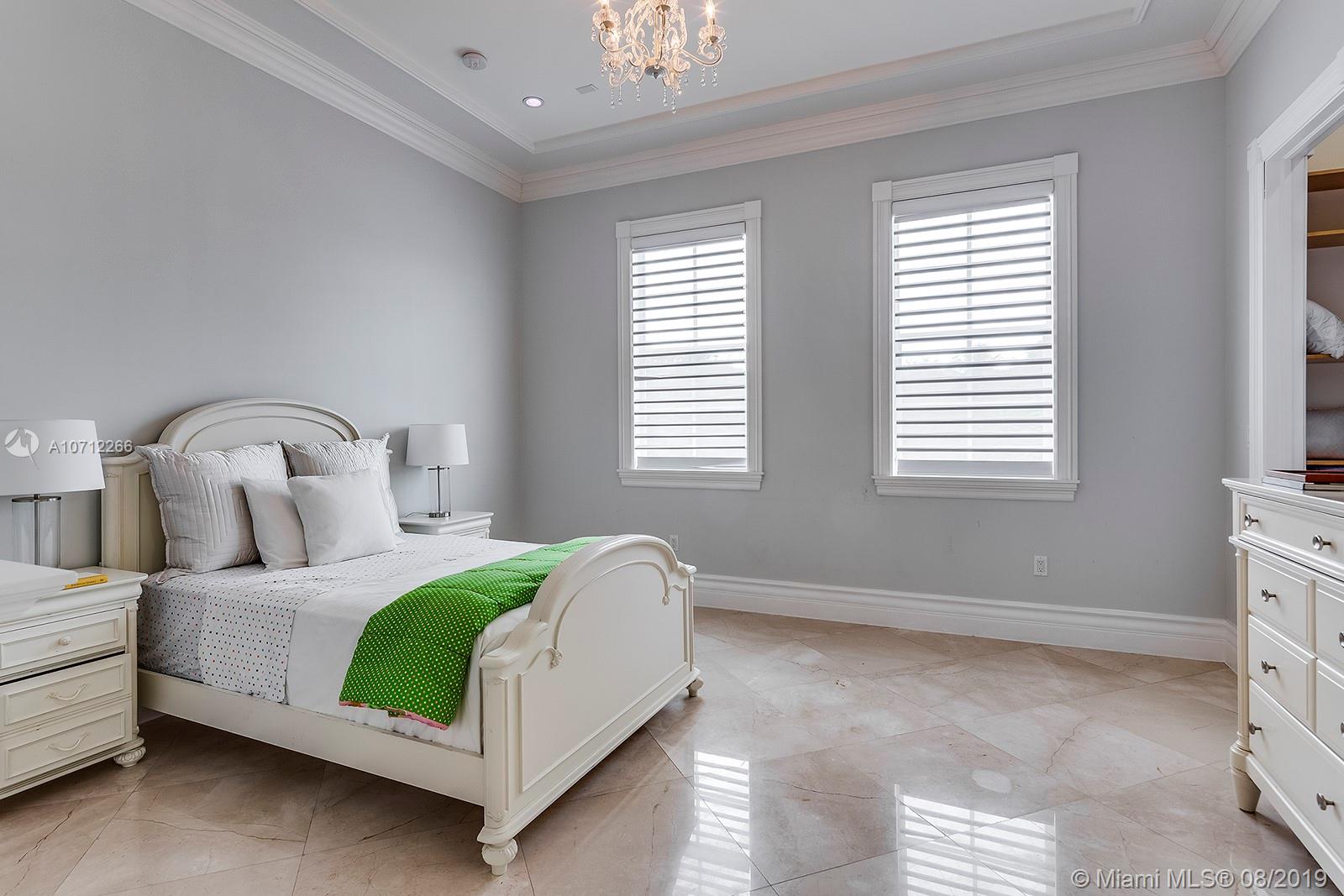 HELMS COUNTRY ESTATES ADD - Residential