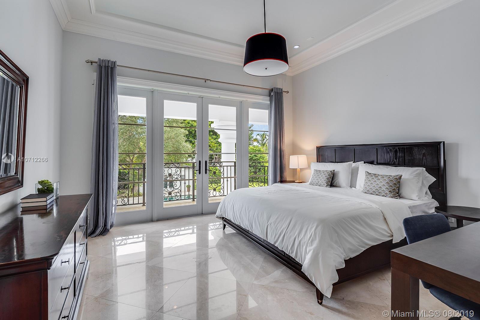 HELMS COUNTRY ESTATES ADD - Residential