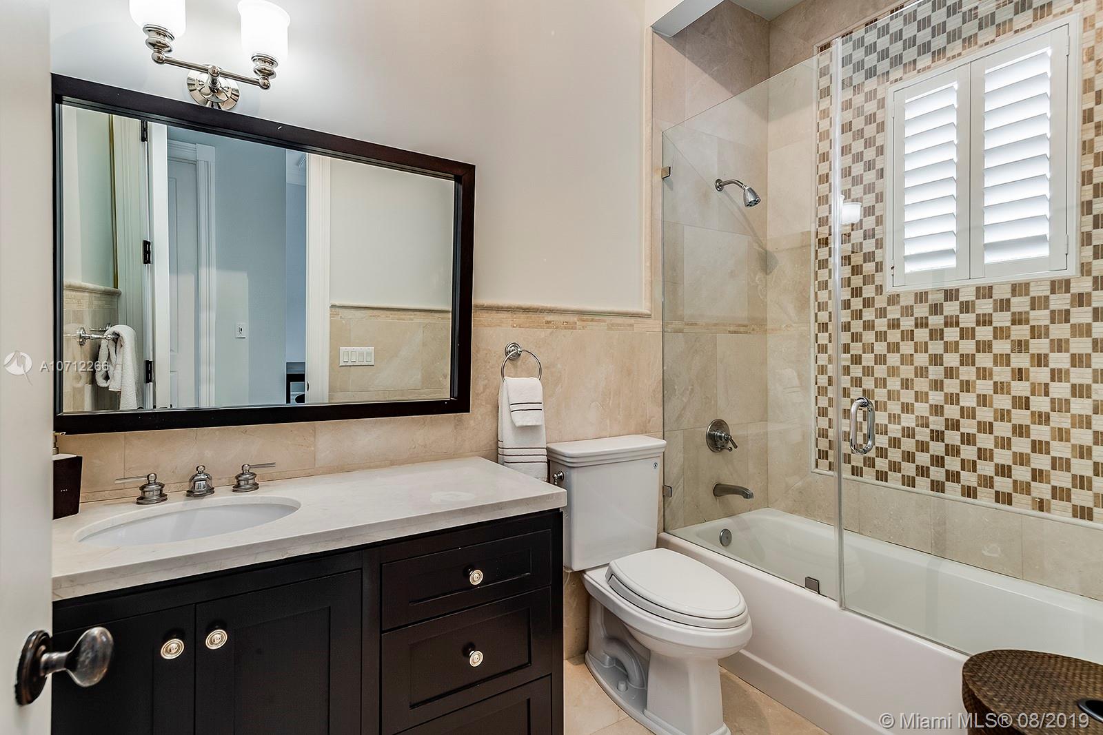 HELMS COUNTRY ESTATES ADD - Residential