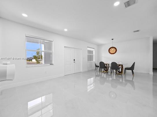 Rambo - Residential