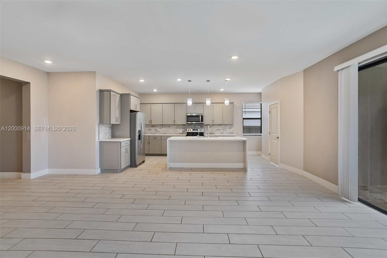 KROME GROVE ESTATES - Residential