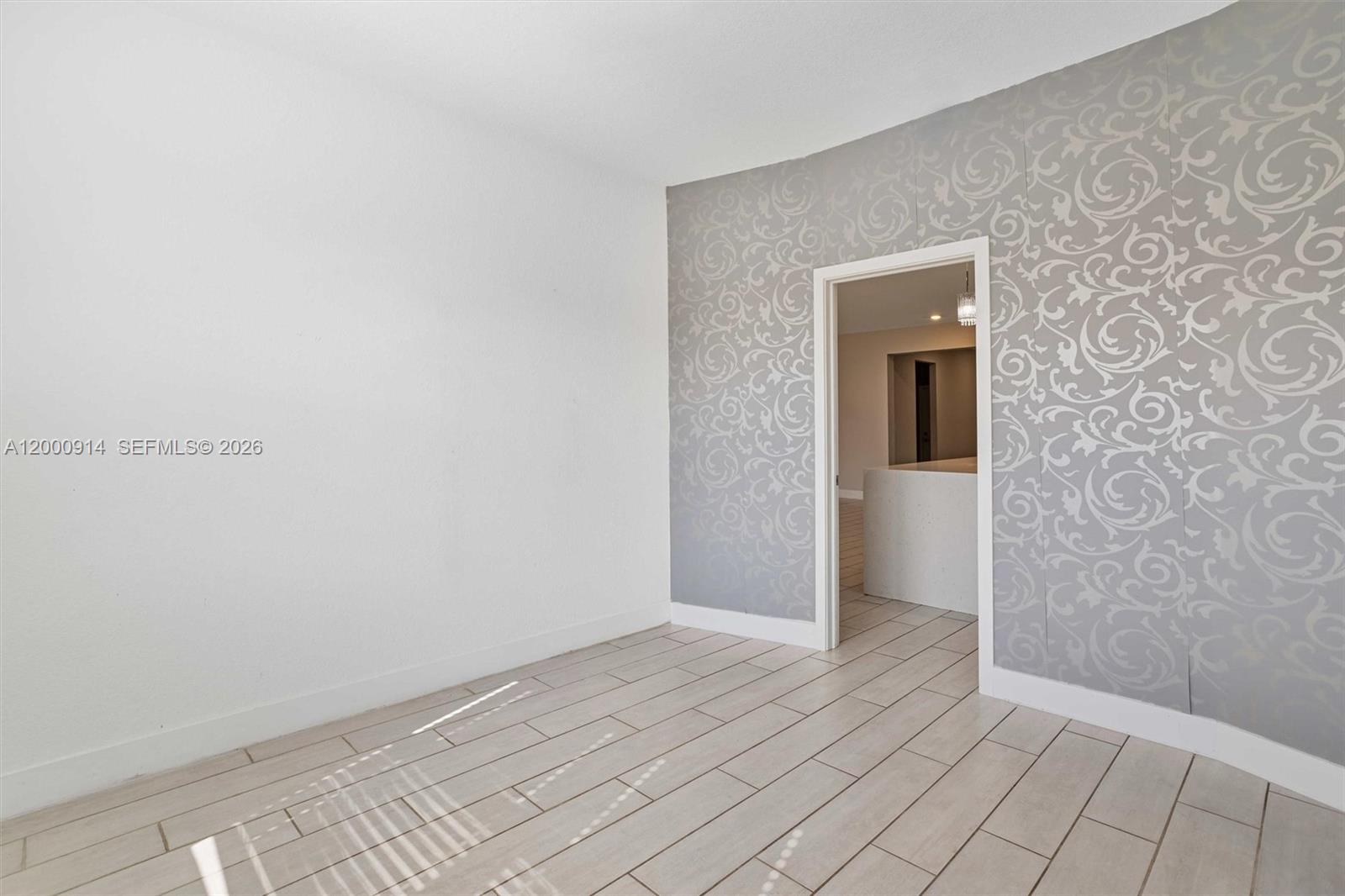 KROME GROVE ESTATES - Residential