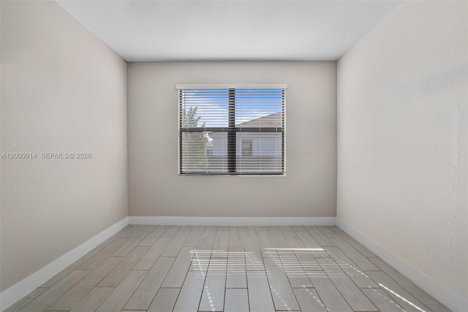 KROME GROVE ESTATES - Residential