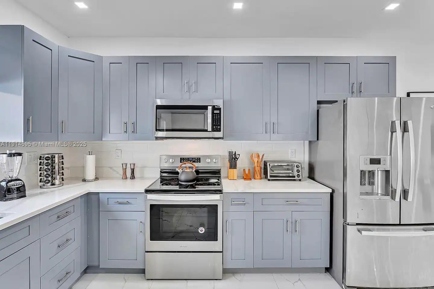 CUTLER RIDGE SEC 6 - Residential