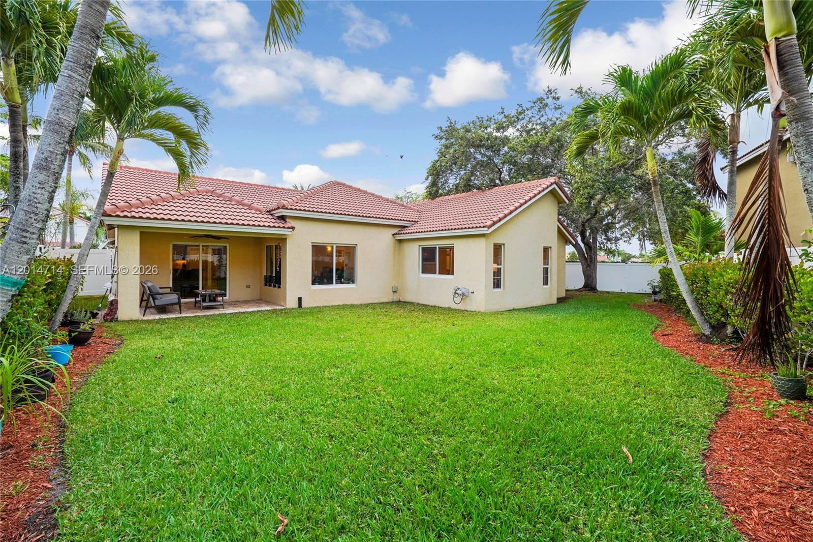 Laguna Springs - Residential