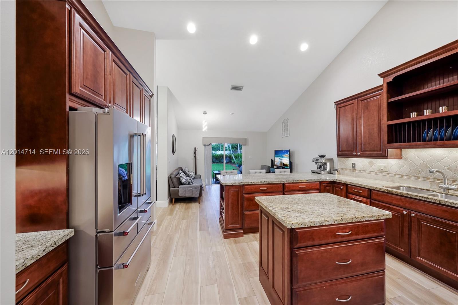 Laguna Springs - Residential