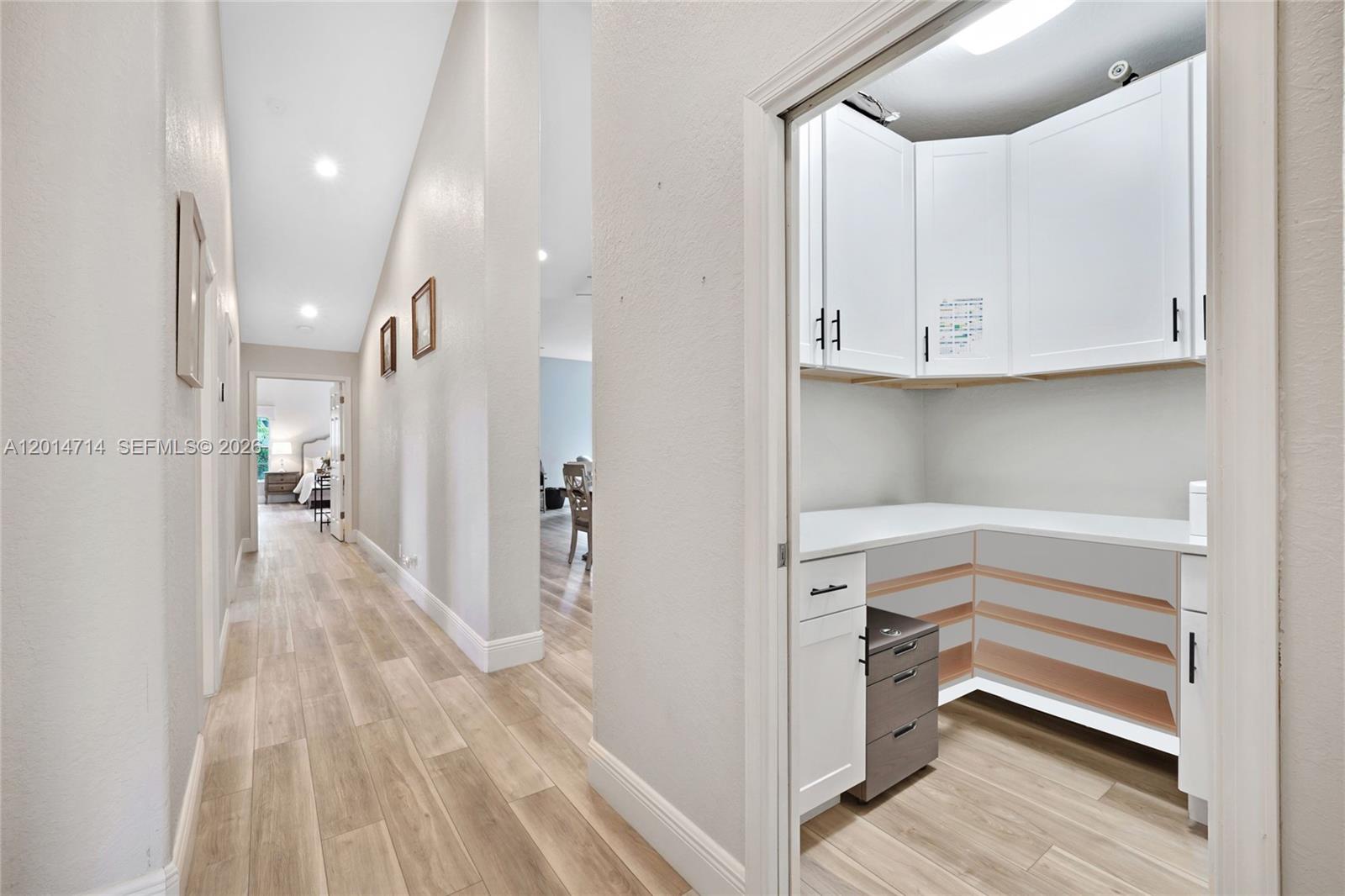 Laguna Springs - Residential