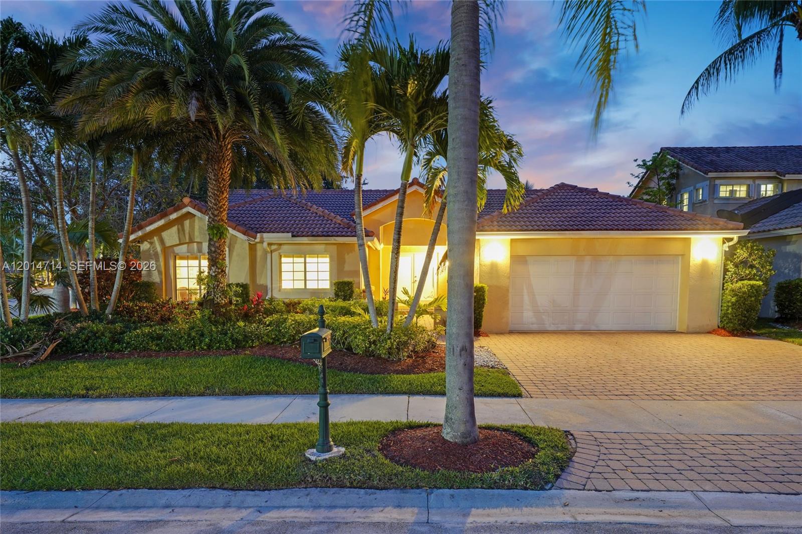 Laguna Springs - Residential