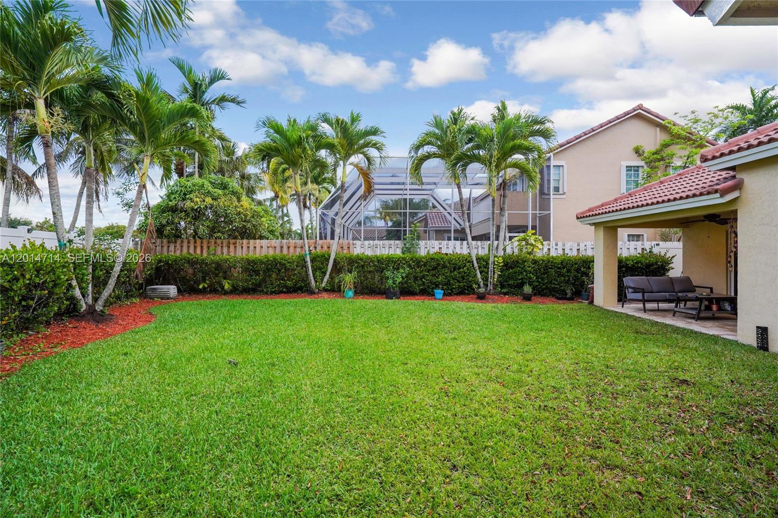 Laguna Springs - Residential