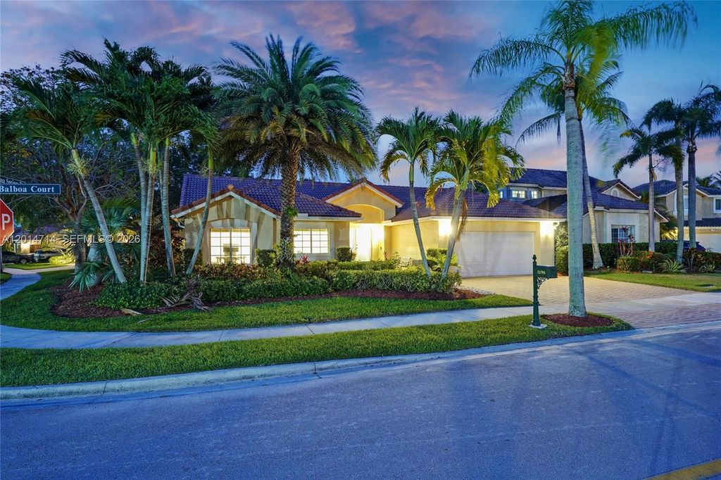 Photo of 1190 Balboa Ct, Weston, FL 33326 (MLS # A12014714)