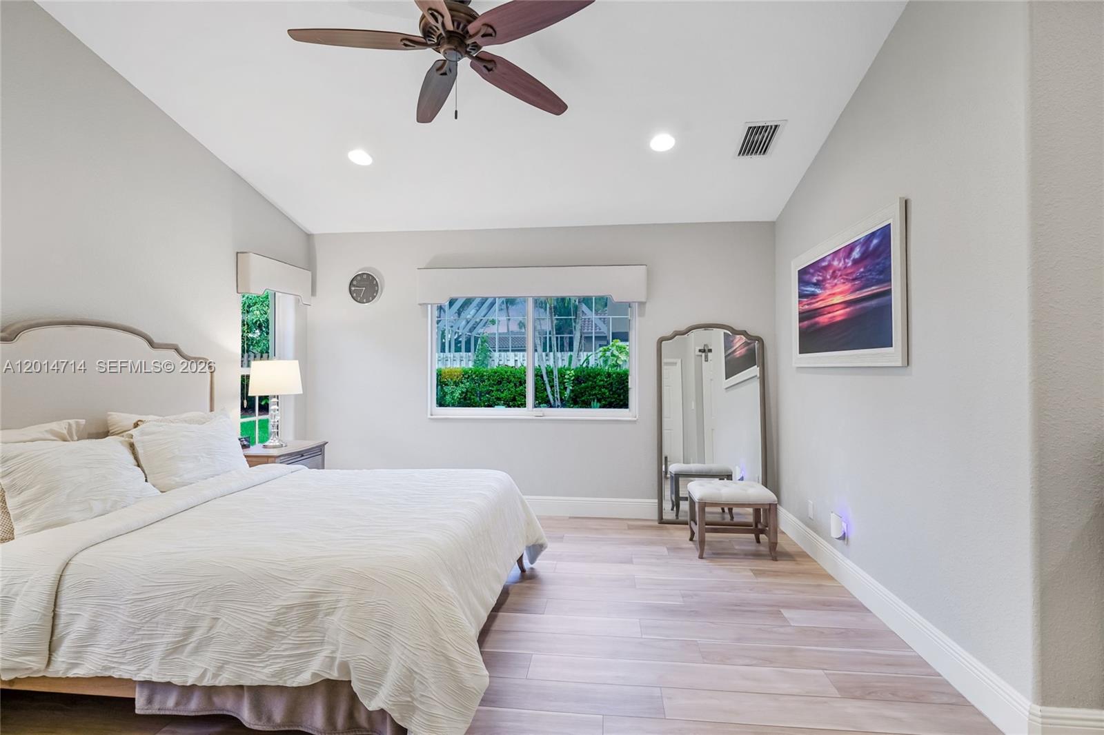 Laguna Springs - Residential