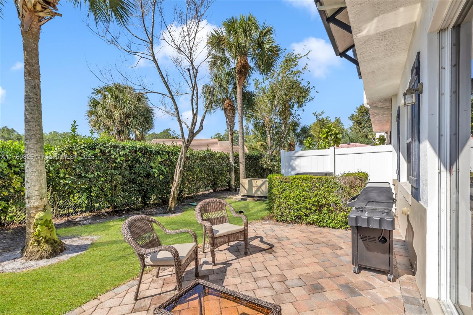 COLONY PALMS - Residential