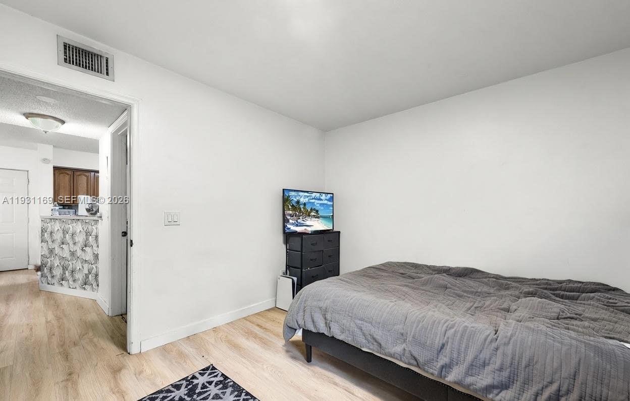 LAKEWOOD AT EMERALD HILLS - Residential