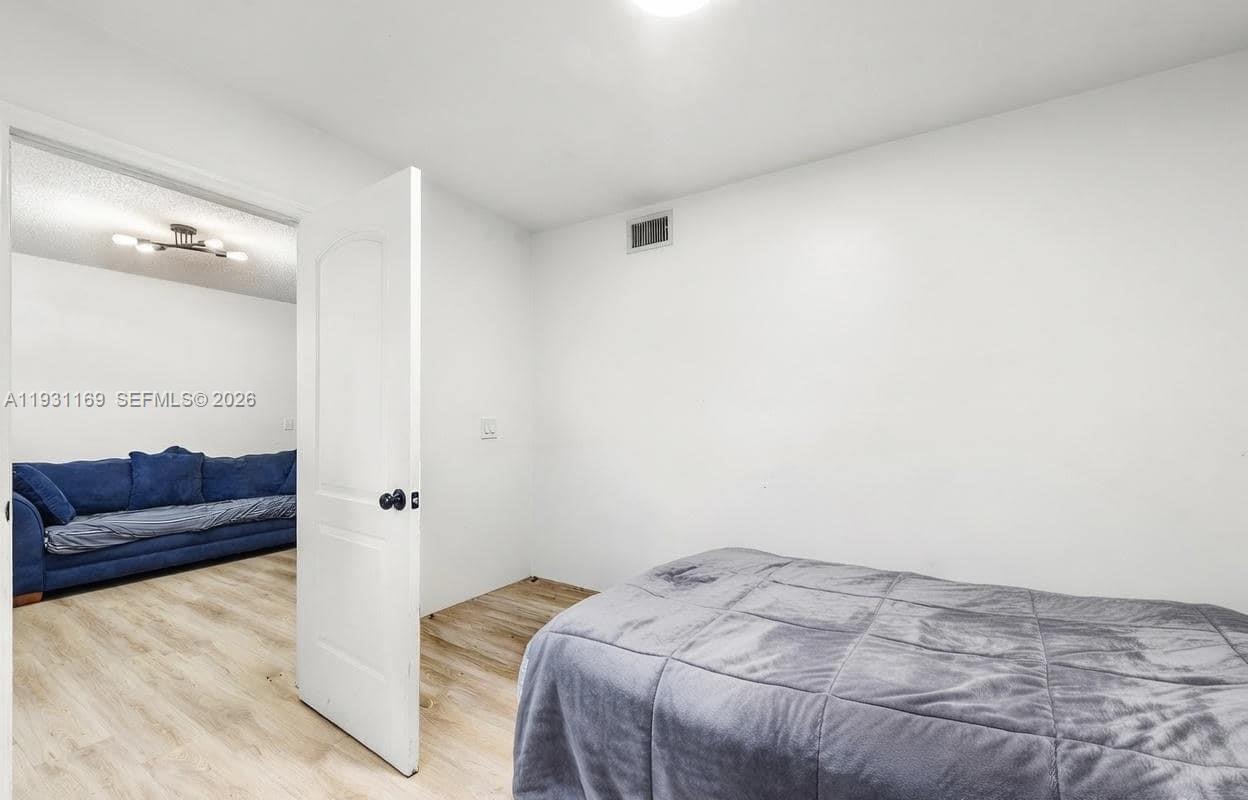 LAKEWOOD AT EMERALD HILLS - Residential