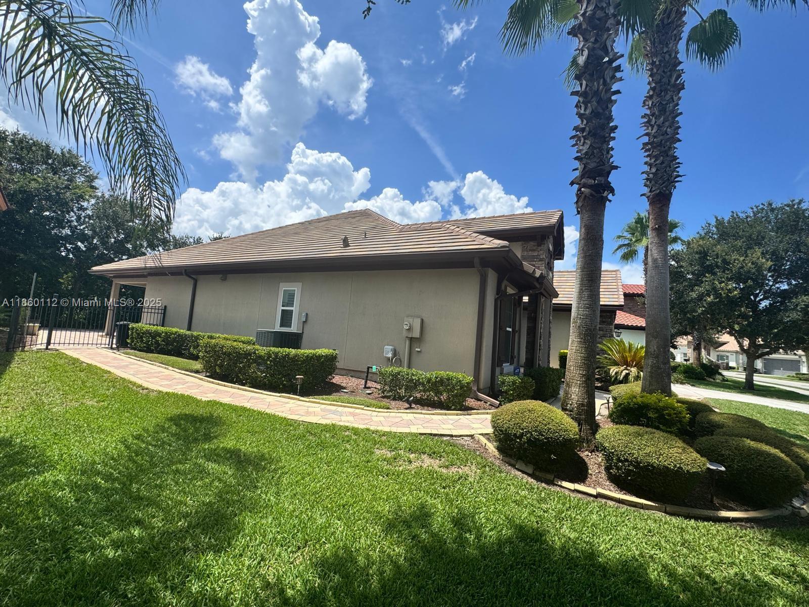 3788 Valverde Cir