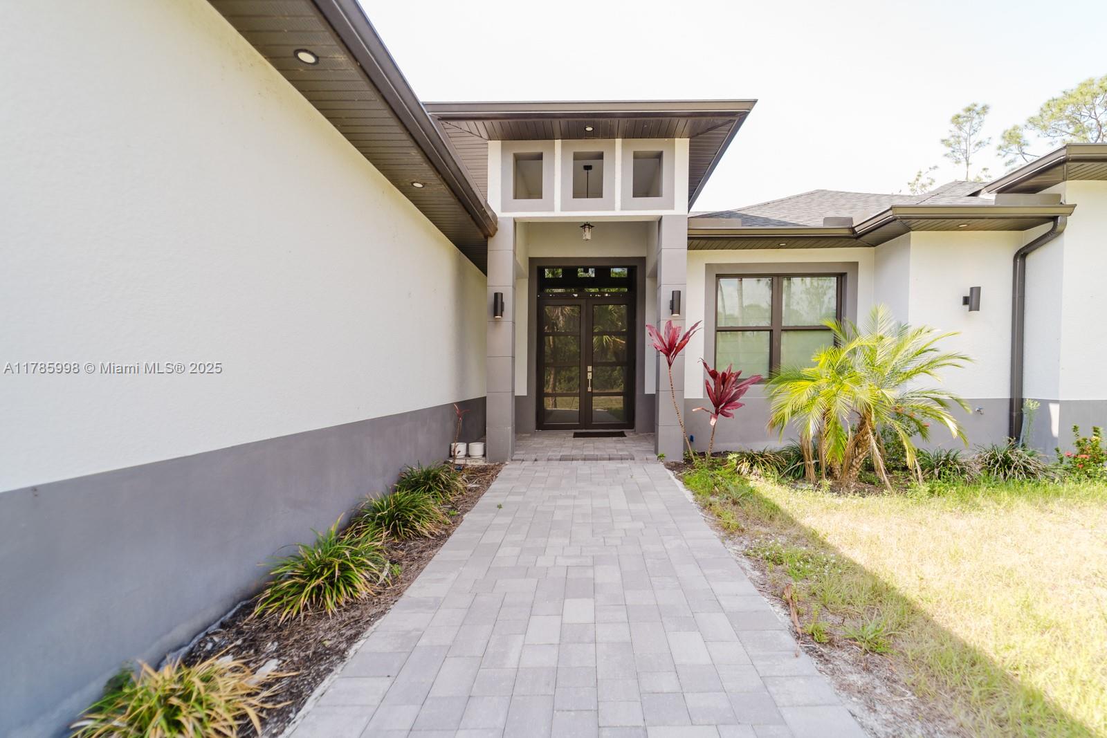 Property for Sale at 398 35th Ave Nw Ave, Naples, Collier County, Florida - Bedrooms: 3 
Bathrooms: 2  - $799,000