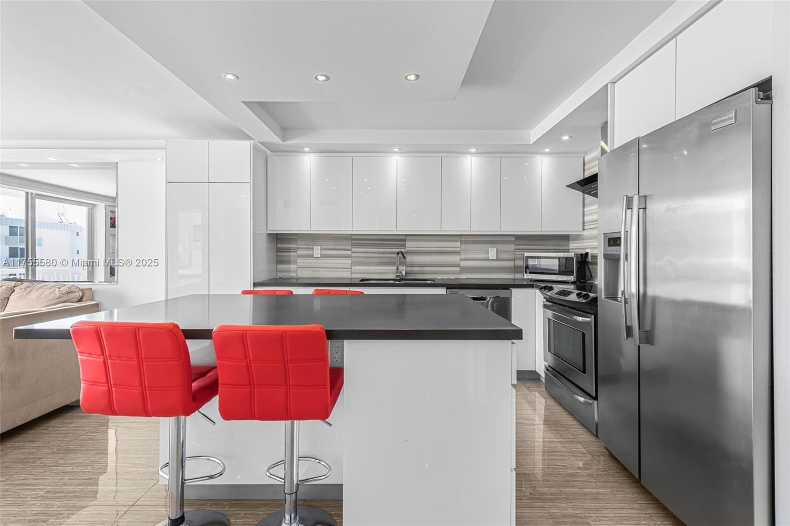 401 Ocean Dr 1009