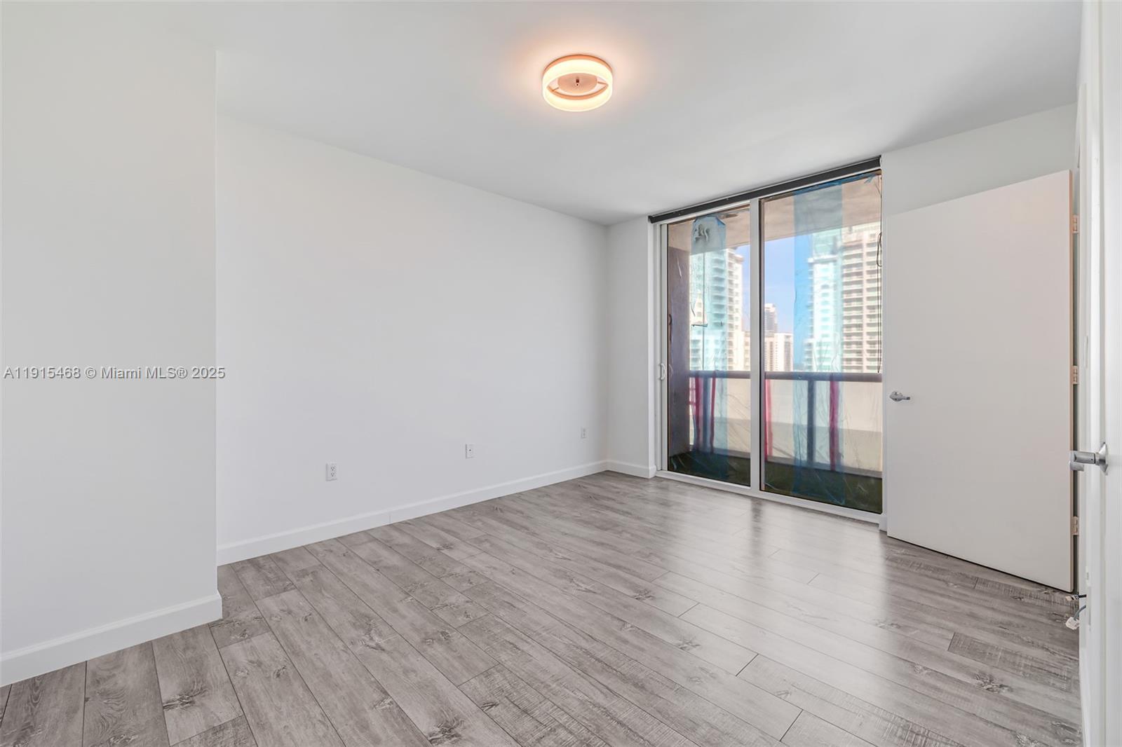 50 BISCAYNE CONDO - Residential Lease