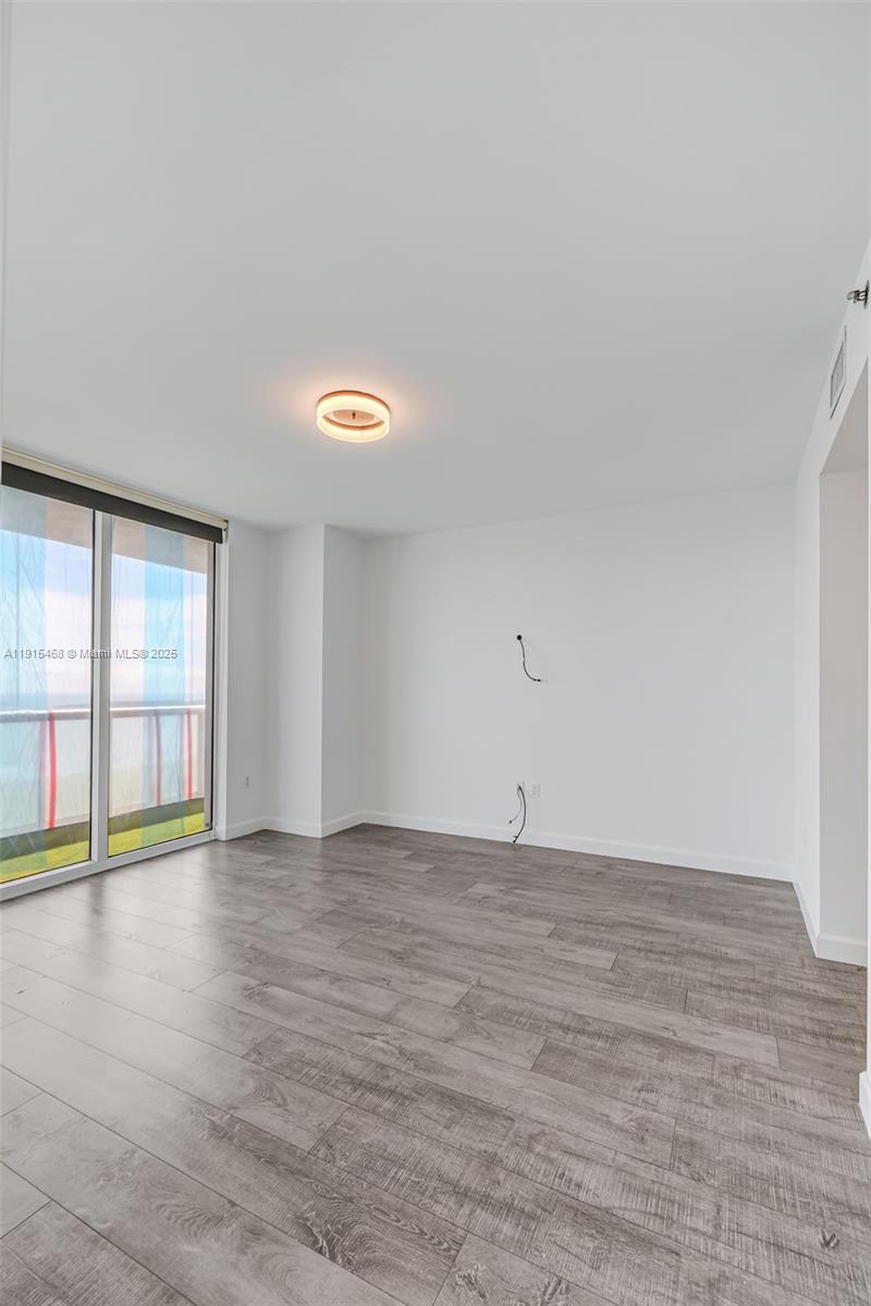 50 BISCAYNE CONDO - Residential Lease