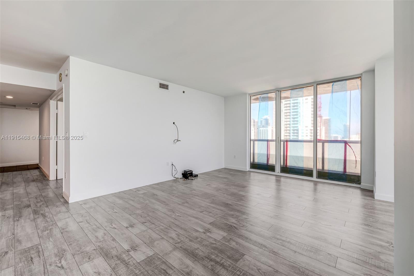 50 BISCAYNE CONDO - Residential Lease