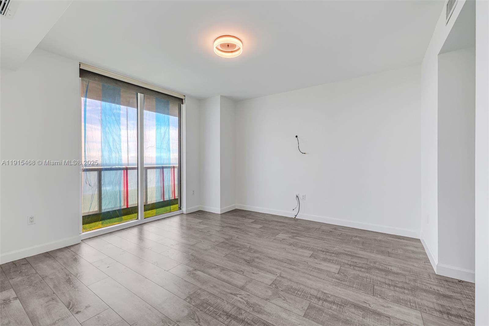 50 BISCAYNE CONDO - Residential Lease