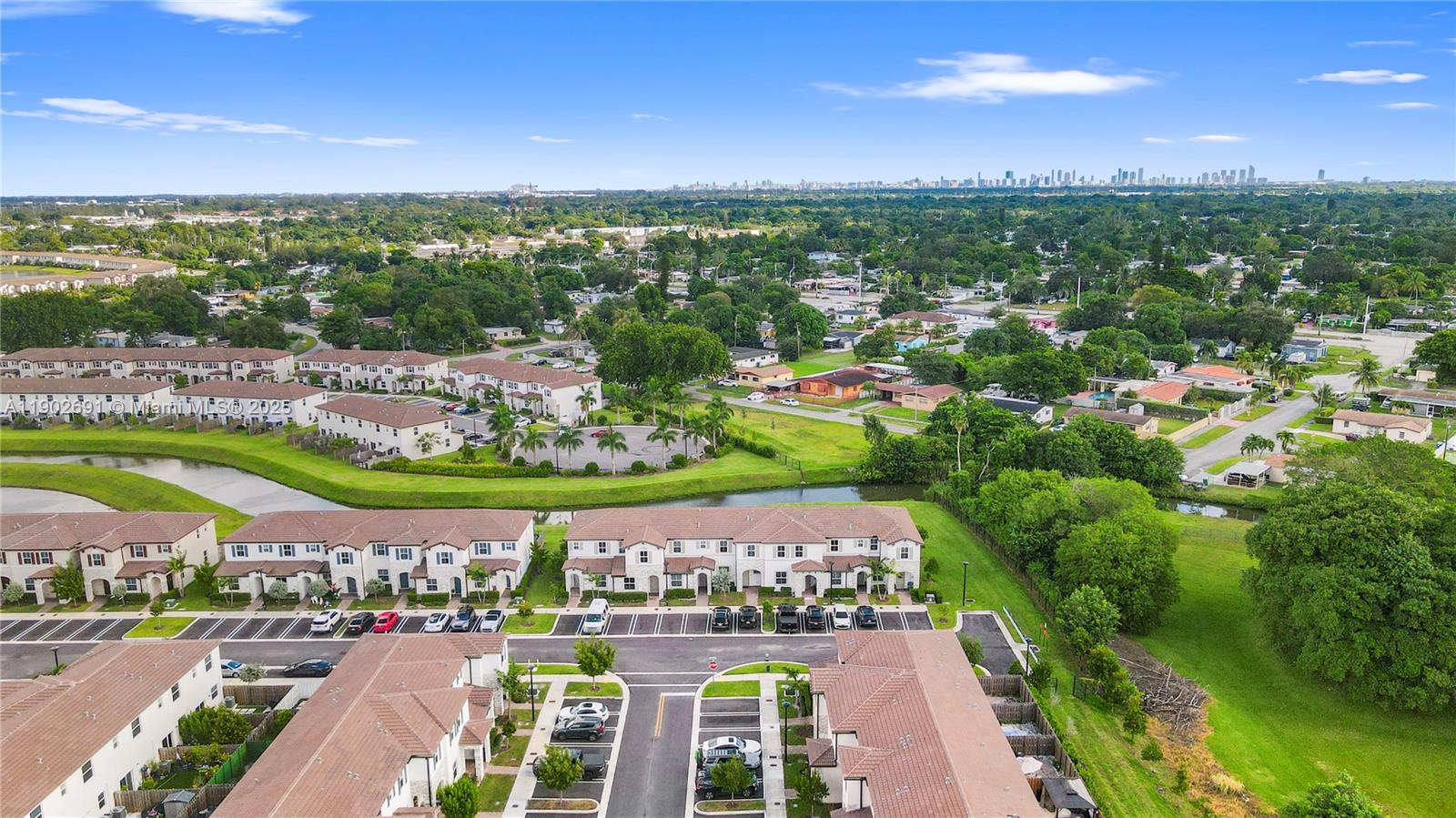 WESTVIEW GARDENS APARTMEN - Residential