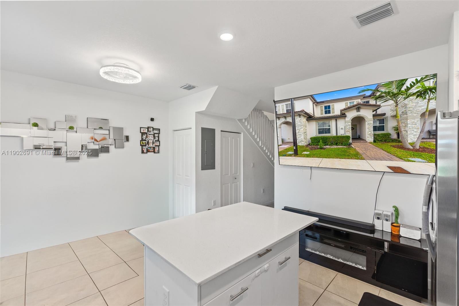 WESTVIEW GARDENS APARTMEN - Residential