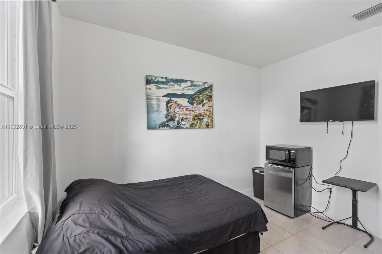 WESTVIEW GARDENS APARTMEN - Residential