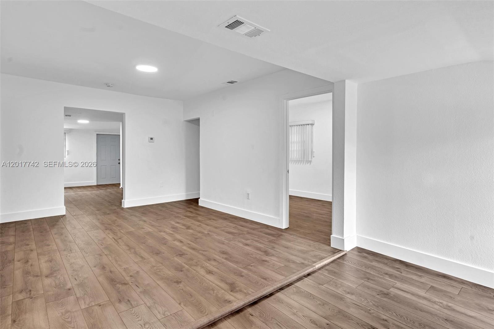 SOUTH BAY ESTATES - Residential