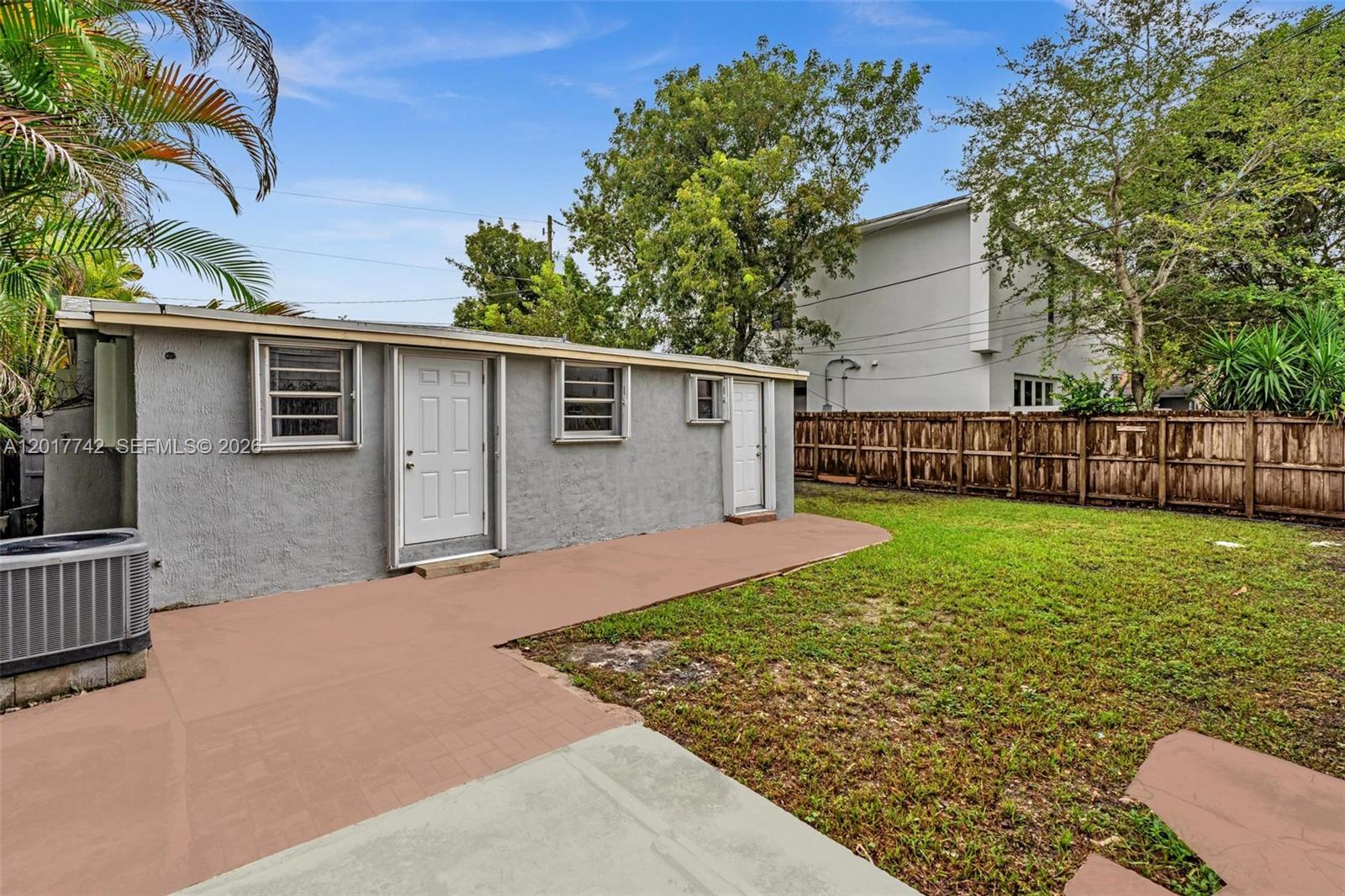 SOUTH BAY ESTATES - Residential