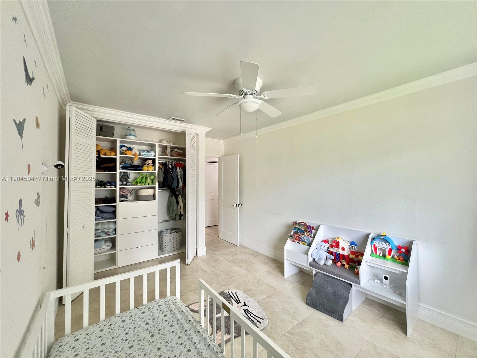 SHORES CALUSA - Residential