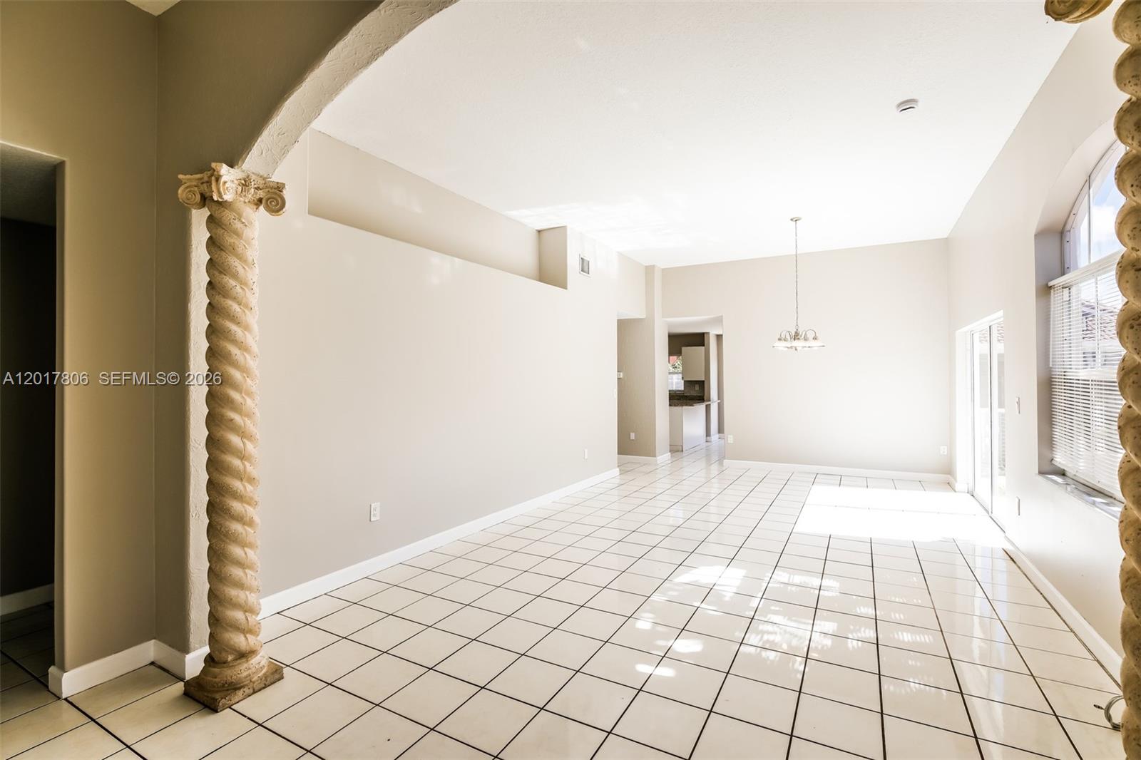 SHOMA HOMES AT TAMIAMI IV - Residential Lease