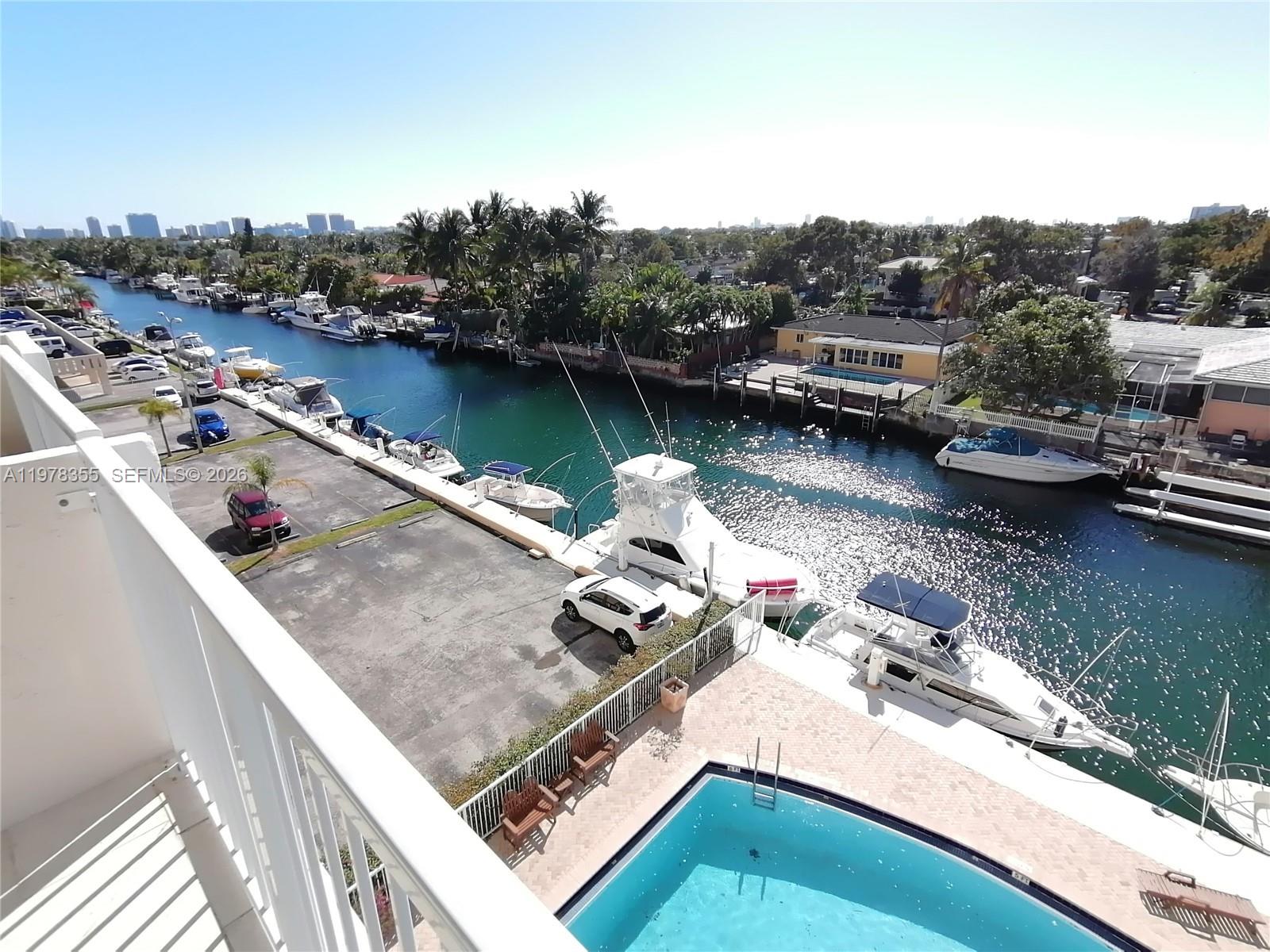 2020 NE 135th St 506